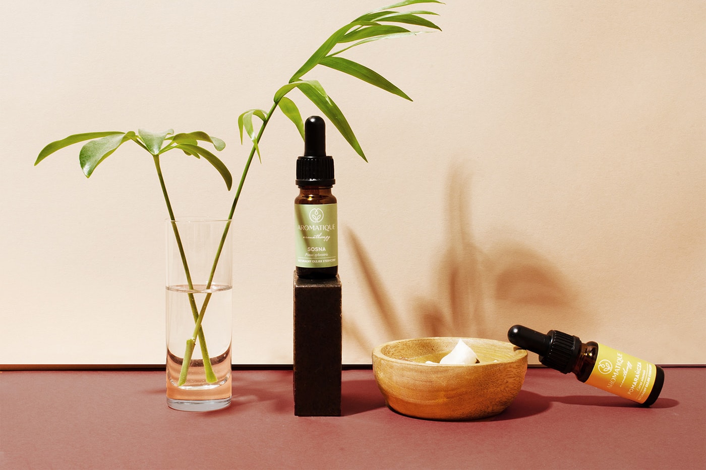 高端天然香薰化妝品品牌包裝VI設計案例，化妝品VI設計，品牌包裝設計，VI形象設計，高端VI設計