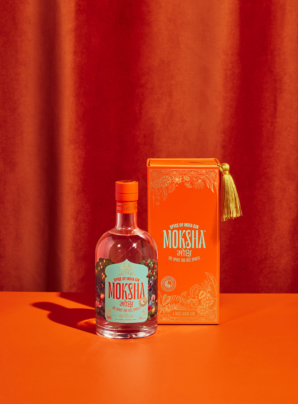 品牌包裝設計:Moksha Spirits 的包裝系統彰顯了品牌的獨特的魅力 品牌包裝設計:Moksha Spirits 的包裝系統彰顯了品牌的獨特的魅力
