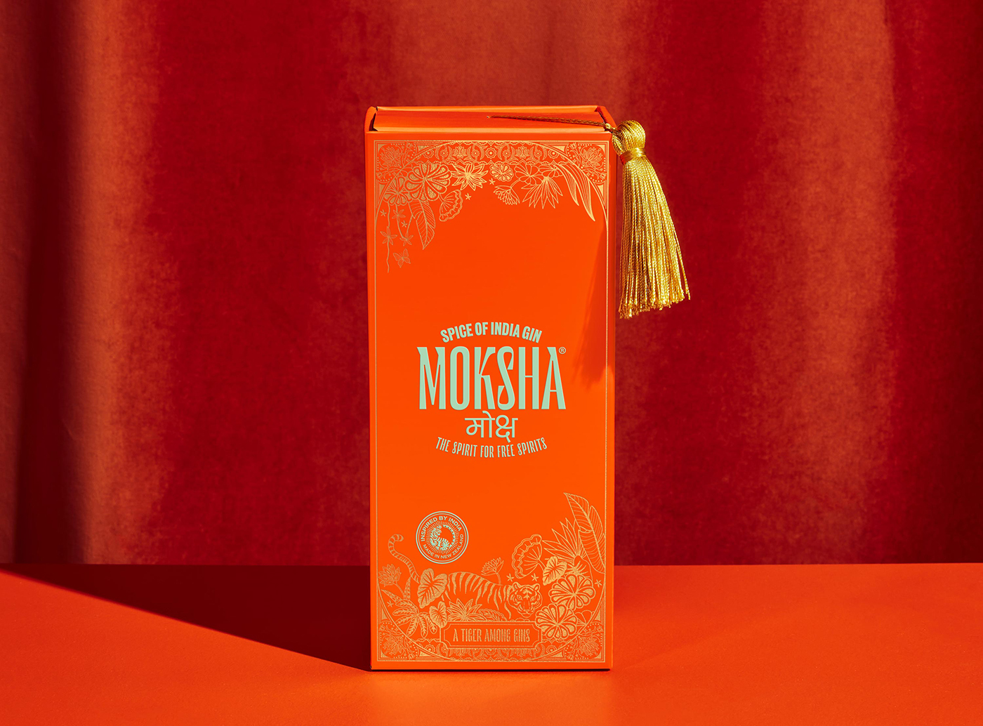 品牌包裝設計:Moksha Spirits 的包裝系統彰顯了品牌的獨特的魅力 品牌包裝設計:Moksha Spirits 的包裝系統彰顯了品牌的獨特的魅力